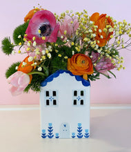 Load image into Gallery viewer, Tulip Fever Scalloped House Vase/Container