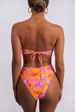 Load image into Gallery viewer, Hibiscus Bali Top