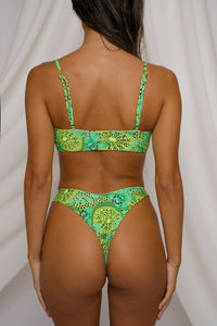 Kiwi Capri Bottom